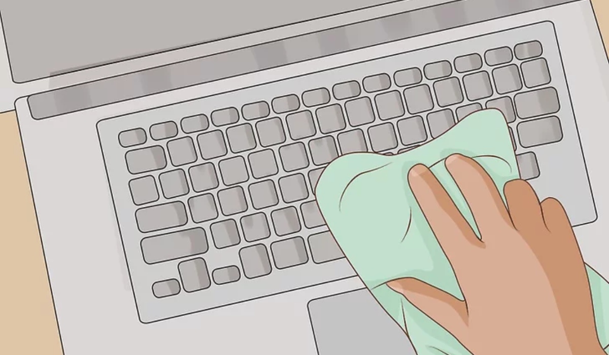 How To Clean MAC Keyboard